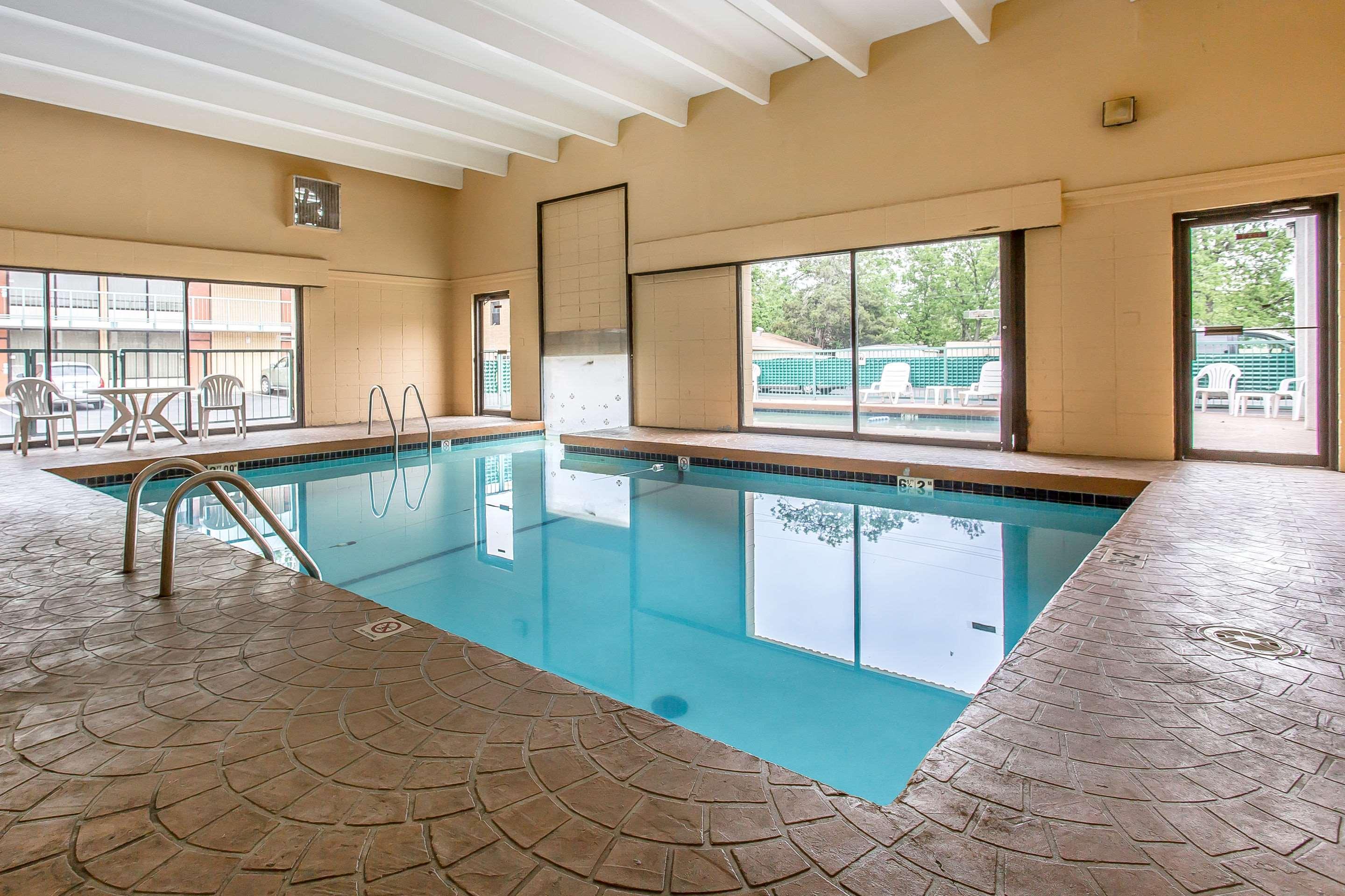 Quality Inn Лоутън Екстериор снимка