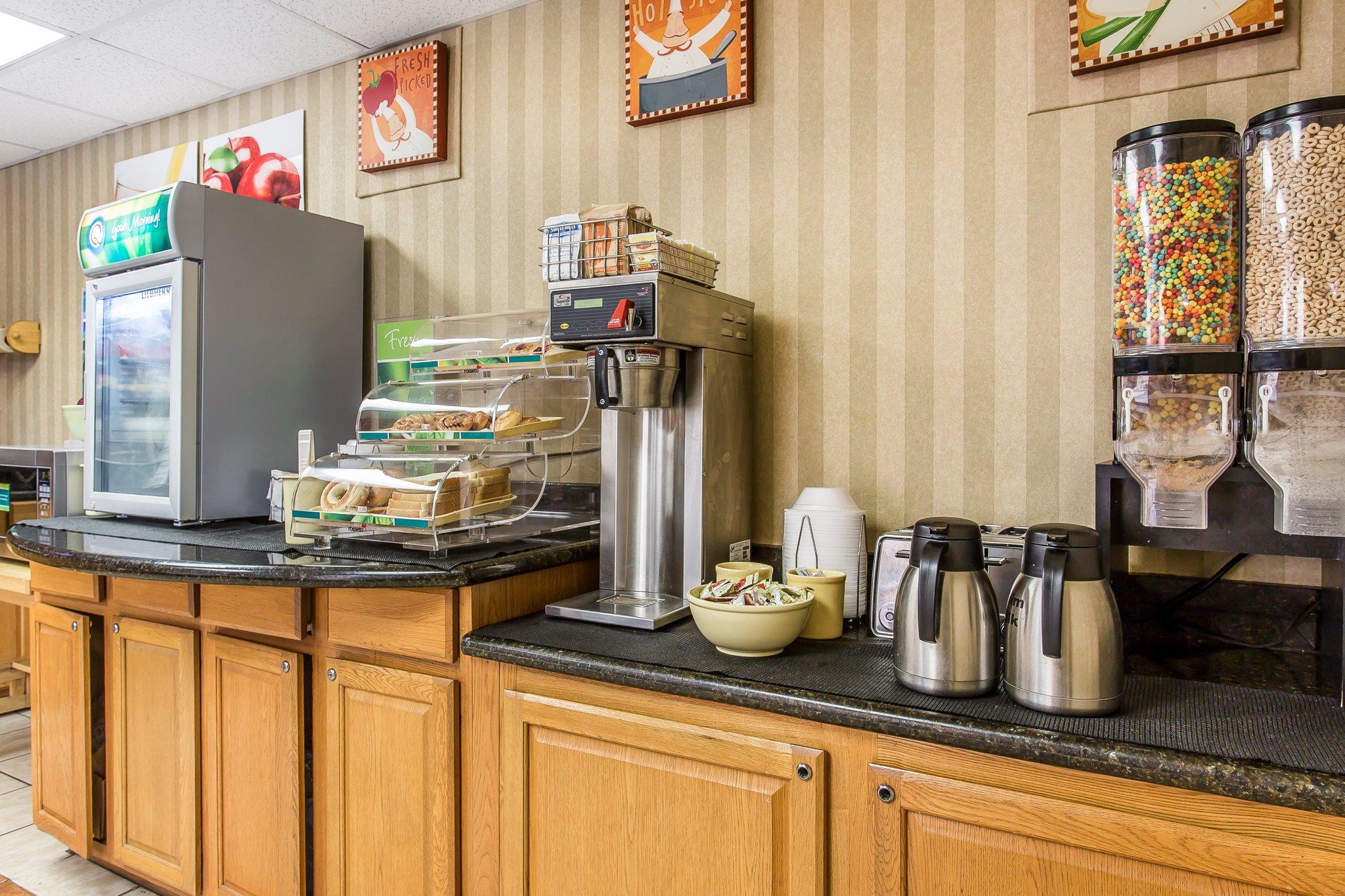 Quality Inn Лоутън Екстериор снимка